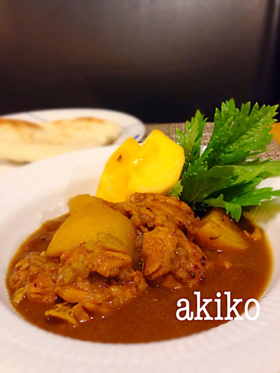 チキンカレー🐔盛り付け最悪😱味は最高👍|akikoさん