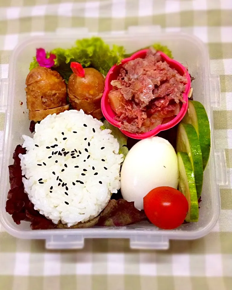 Sausage and Corned Beef|Esther Mozoさん