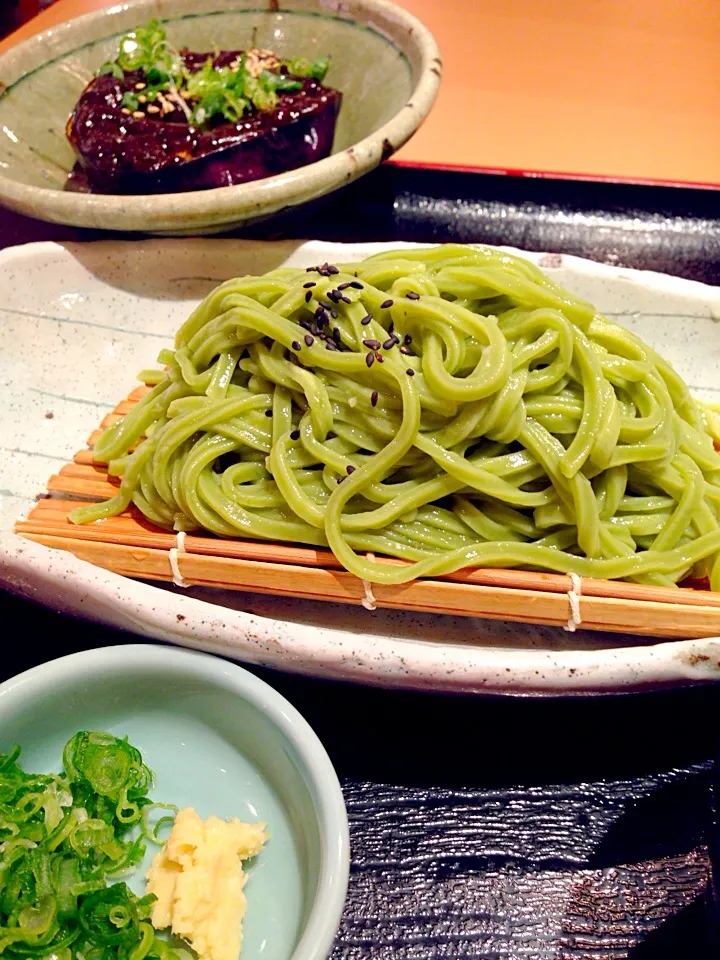 とろけるように美味しい上賀茂茄子田楽と抹茶うどんのお昼ご飯。|Kumi_loveさん