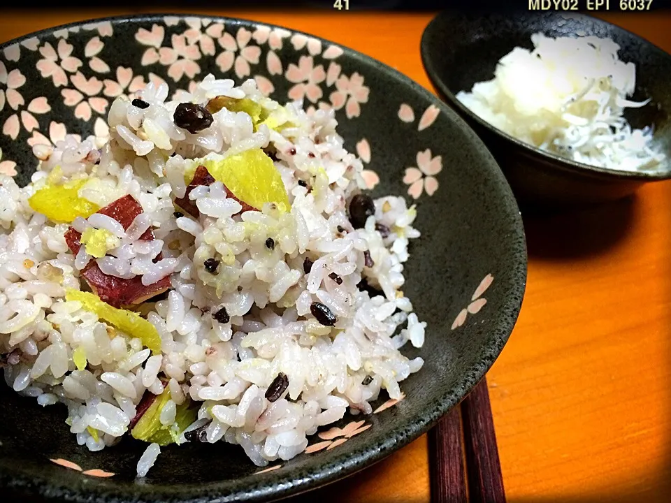 雑穀＋サツマイモご飯＆シラス大根おろし|翠さん