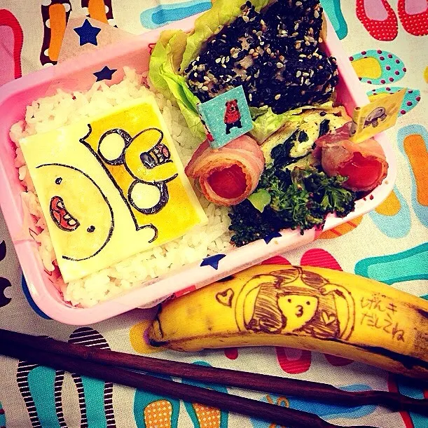 Adventure Time ⭐️ Sesame chicken pickled in salted rice malt lunch box. アドベンチャータイム⭐️塩麹で鳥肉胡麻焼き弁当|Yuka Nakataさん