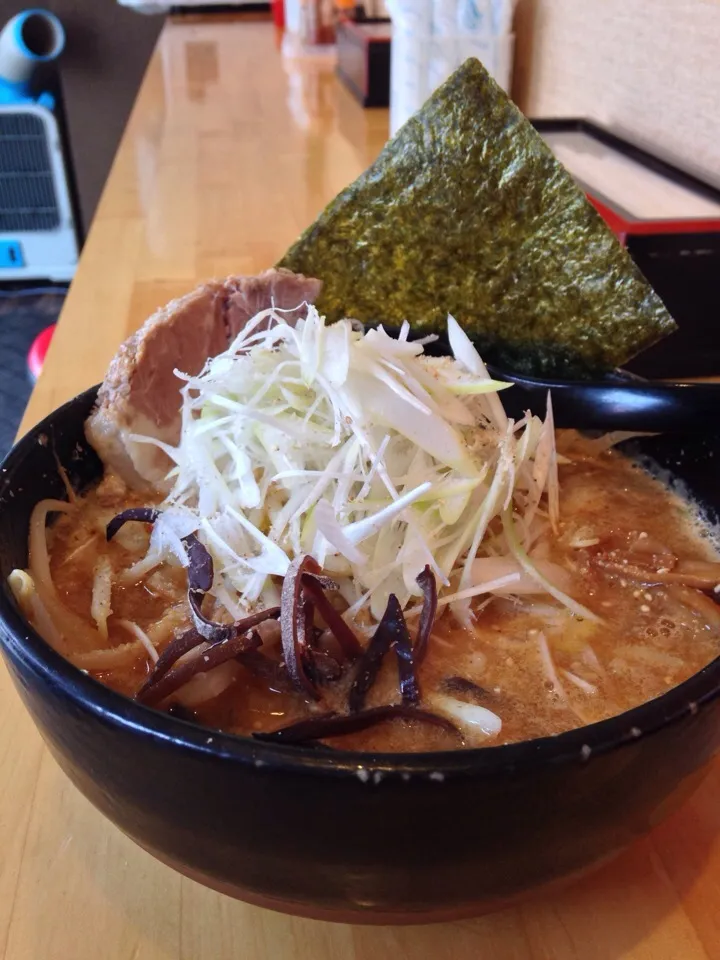 みそラーメンにんにく脂多め800円|PegaOさん