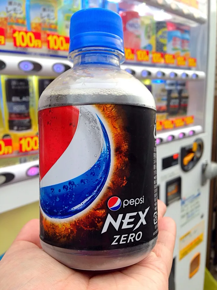 Snapdishの料理写真:Pepsi Zero Calorie|Deana/Akinaさん