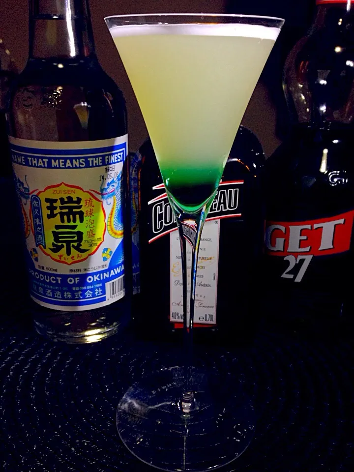 あつし's BAR No.109🍸泡盛カクテル|あつしさん