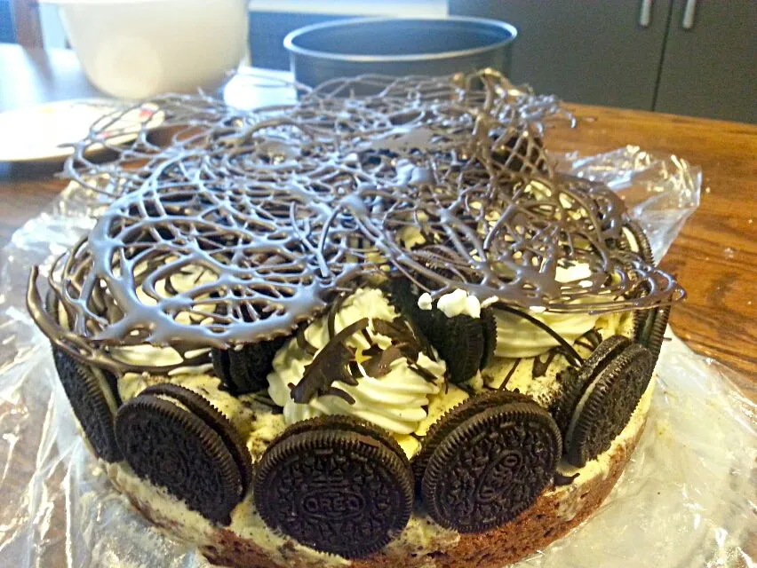 oreo ice cream chocolate cake with chocolate twirls and whiped cream|Karolynn Bachmannさん