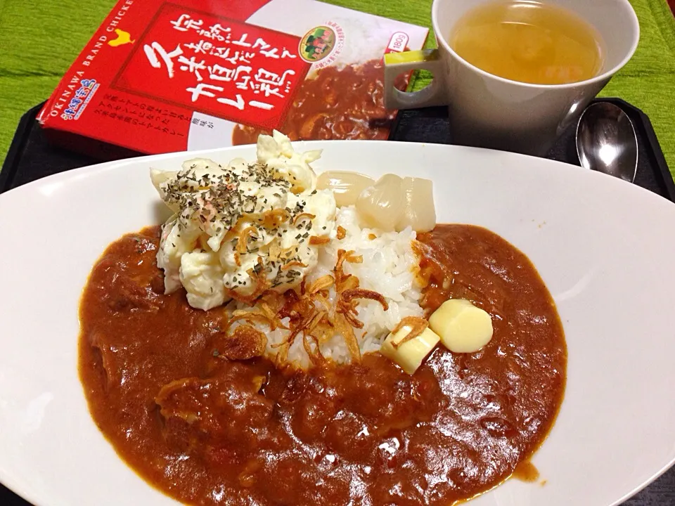 Snapdishの料理写真:久米島鶏カレー|カリヤ レイイチロウ。さん