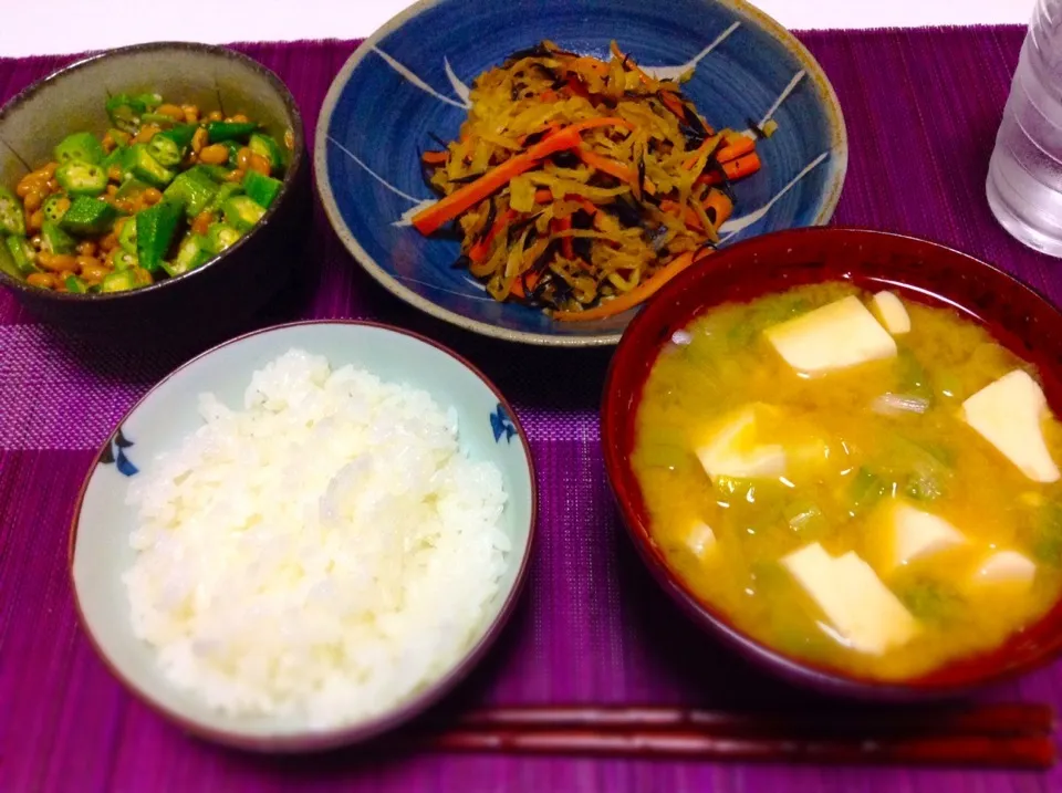 粗食和食|セロリさん