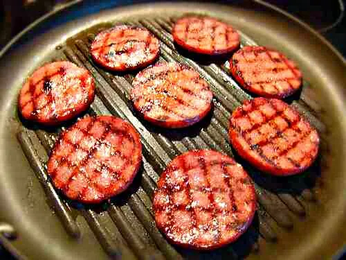 grill Bologna  for bologna sandwich|glenn devitoさん