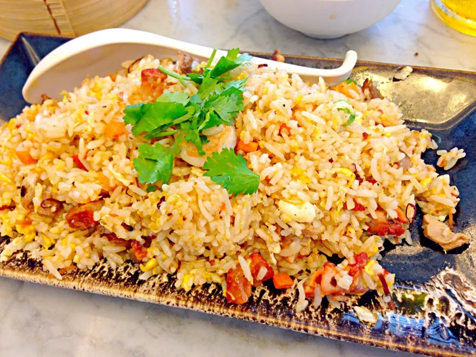 Snapdishの料理写真:Hokkian fried rice|PhUnGさん