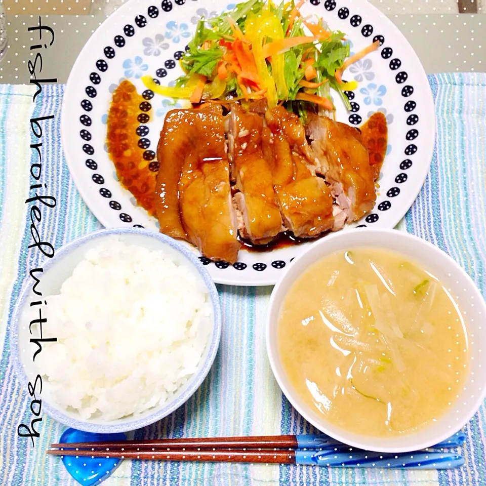 Snapdishの料理写真:鳥もも肉の照り焼き|stemteaさん