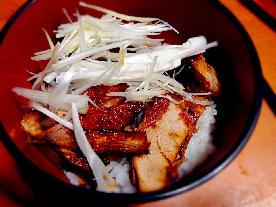 Snapdishの料理写真:焼豚丼|Kunisanoさん