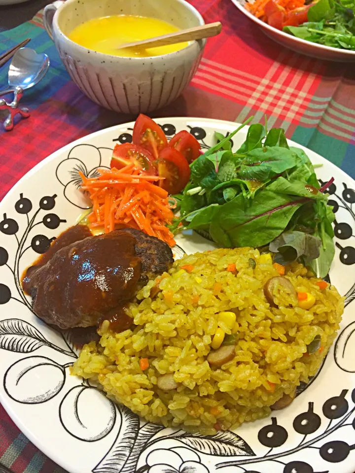 ワンプレートディナー✳︎炊飯器でカレーピラフ＆ハンバーグ|acoyaさん