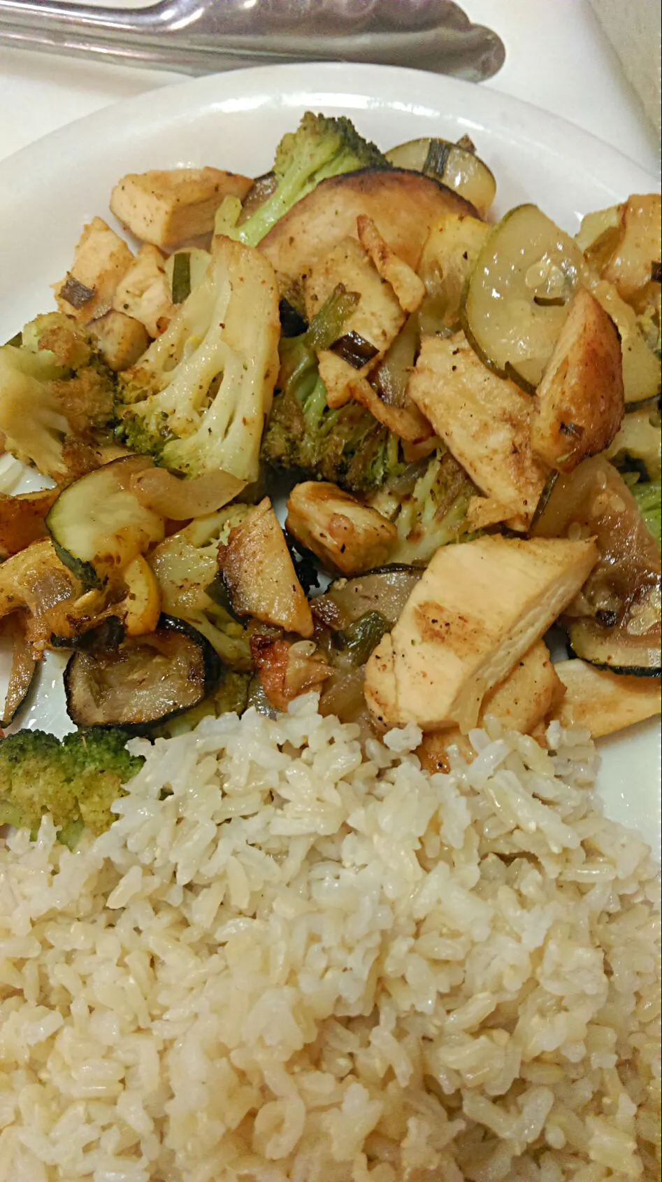 zucchini chicken broccoli (protein for lean muscle) my favorite|vee del Rosarioさん