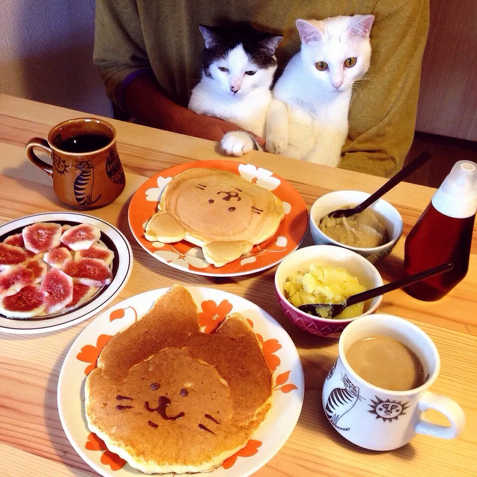 Snapdishの料理写真:秋ホットケーキ🍁|naouさん