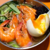 Snapdishの料理写真:Prawn n ajitsuke tamago Rice noodles soup|Yogina😁さん