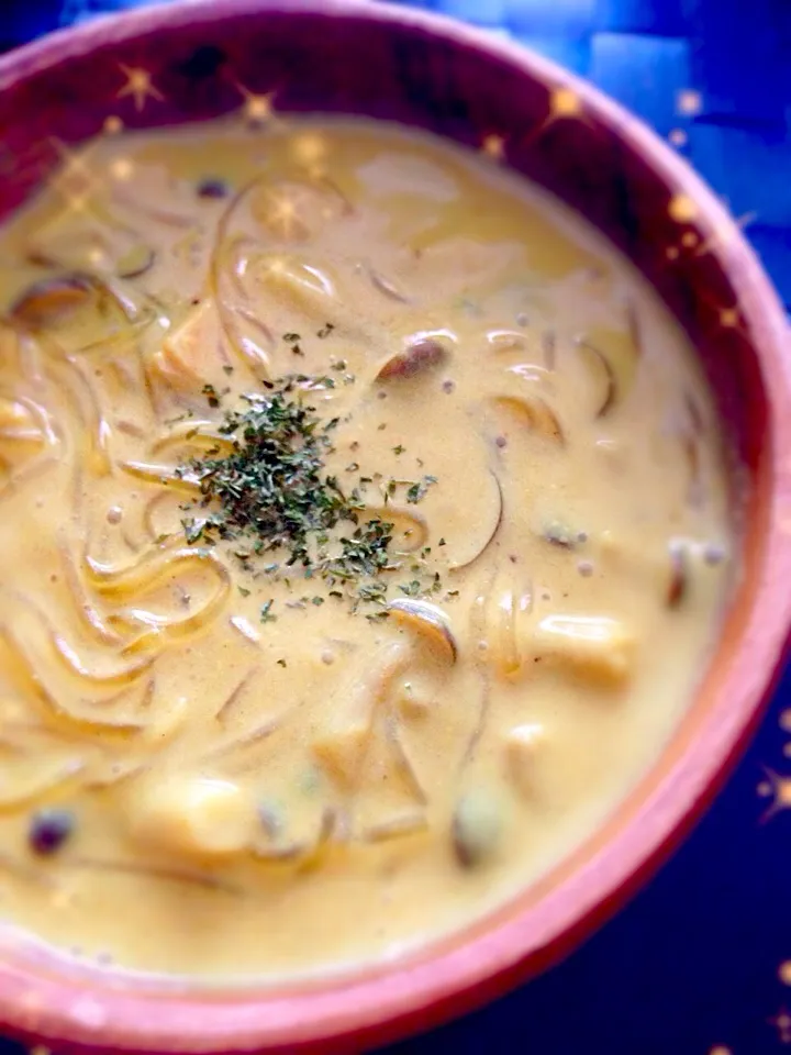 豆乳使い切りキャンペーン❗️しめじ＆ハムの春雨豆乳カレースープスープ🍲✨|さとみさん