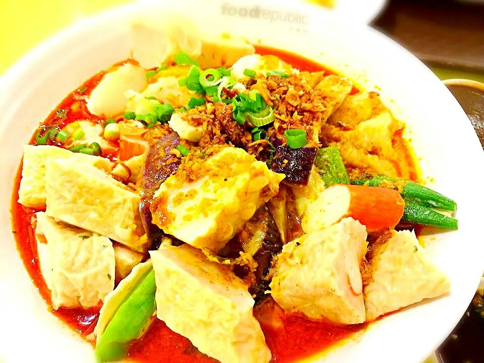 Snapdishの料理写真:Malaysia young Tofu Laksa|Anh Nguyenさん