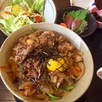 Snapdishの料理写真:牛井|Bohie  Hanさん