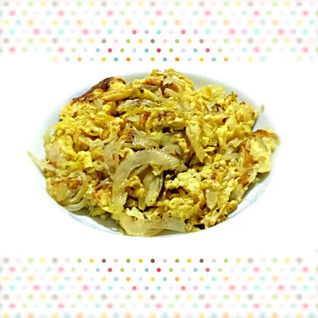 Snapdishの料理写真:eggs & onions omelette
 #homemade #food #fusion #foodie #foodporn #healthydiet #Chinesecuisine #Vegetables|Kenex Kum Chee Kuanさん