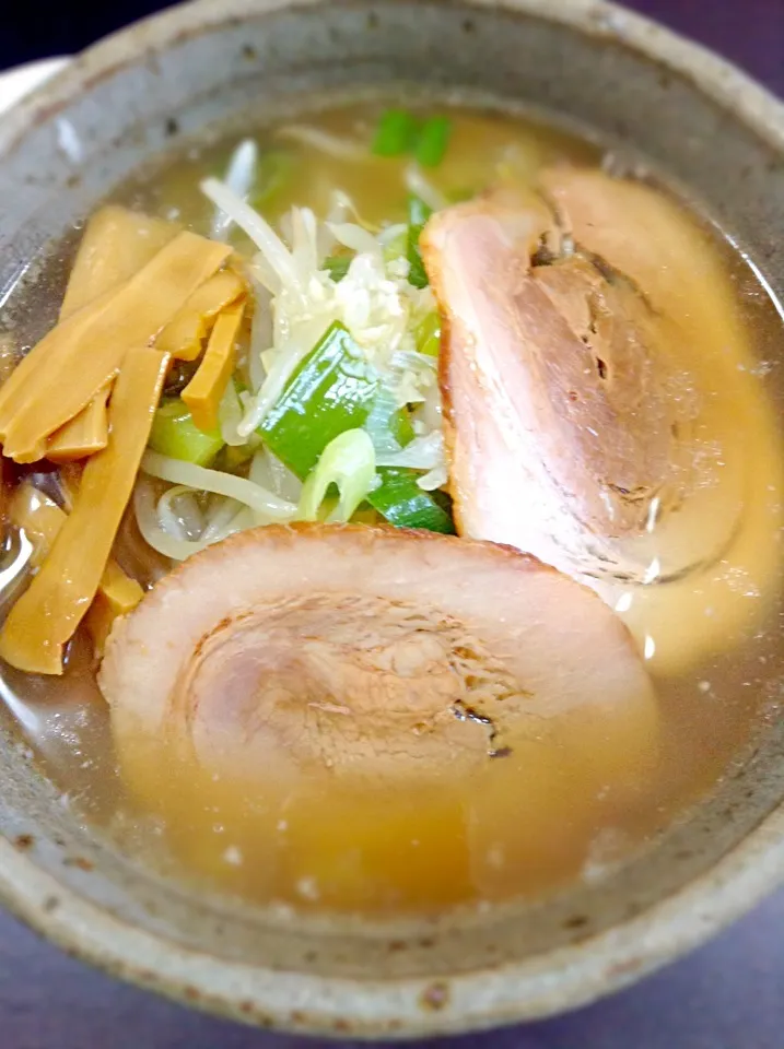 家で作ったラーメンです。写真撮っていたら麺が柔くなった(>_<)|リュカさん