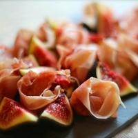 生ハムいちじく添え