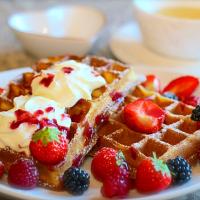 たっぷりベリーのワッフル