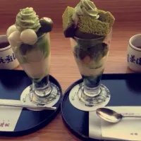 都路里🍵抹茶白玉パフェと抹茶カステラパフェ|まおさん