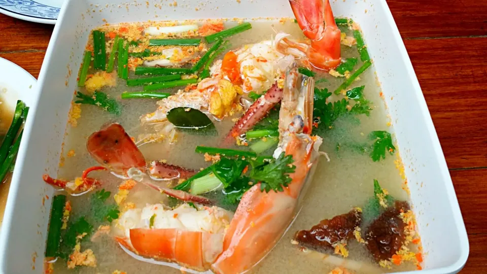 Tom yam kung
(River prawn spicy soup)|Vientiane Kitchen Sukhumvitさん