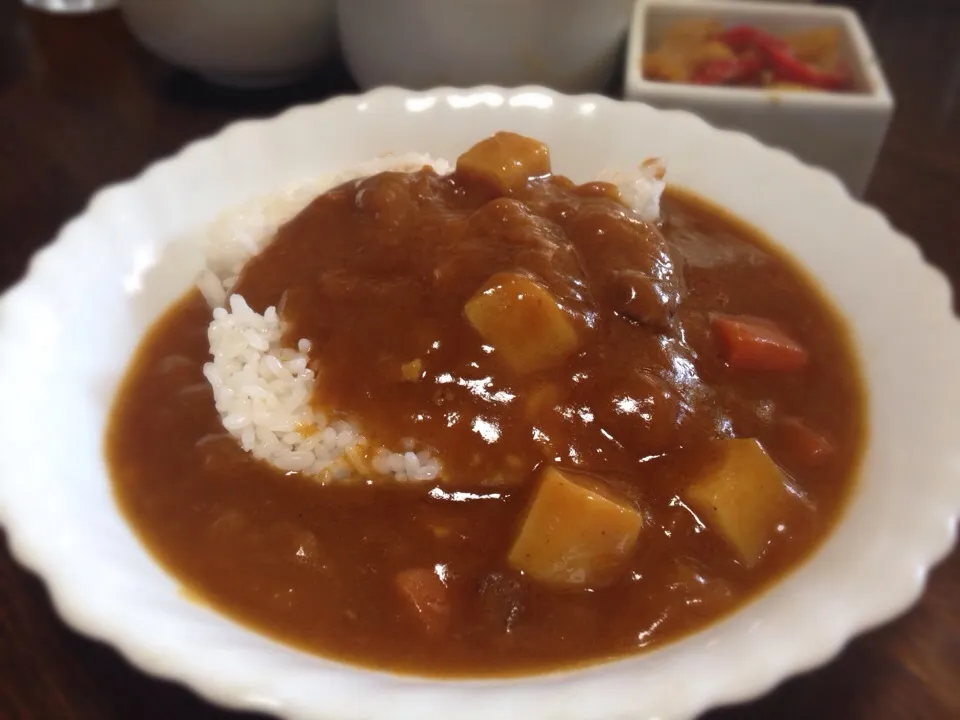 昼ごはん レトルトカレー|ぽんたさん