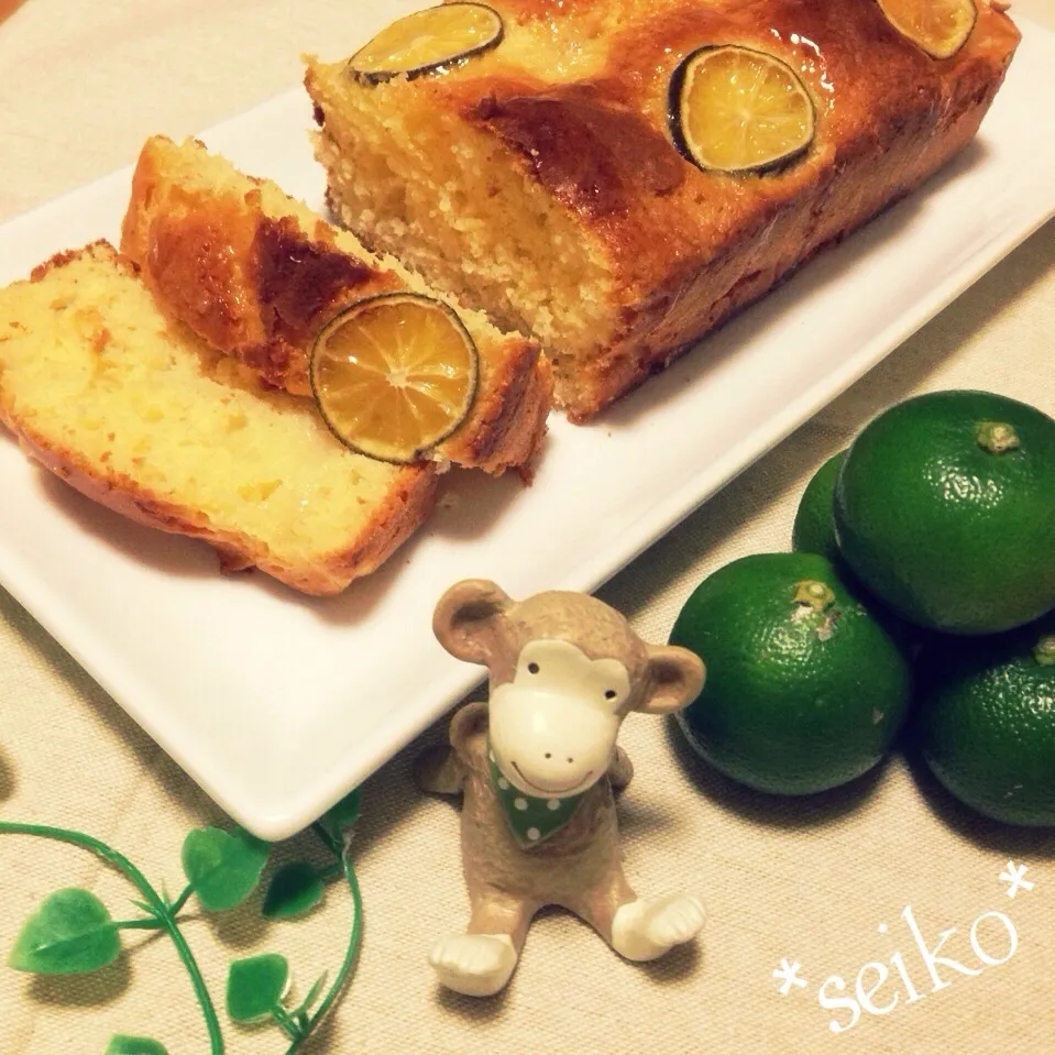 Snapdishの料理写真:すだち＆りんごのパウンドケーキ꒰ •ॢ ̫ -ॢ๑꒱✩|*seiko*さん