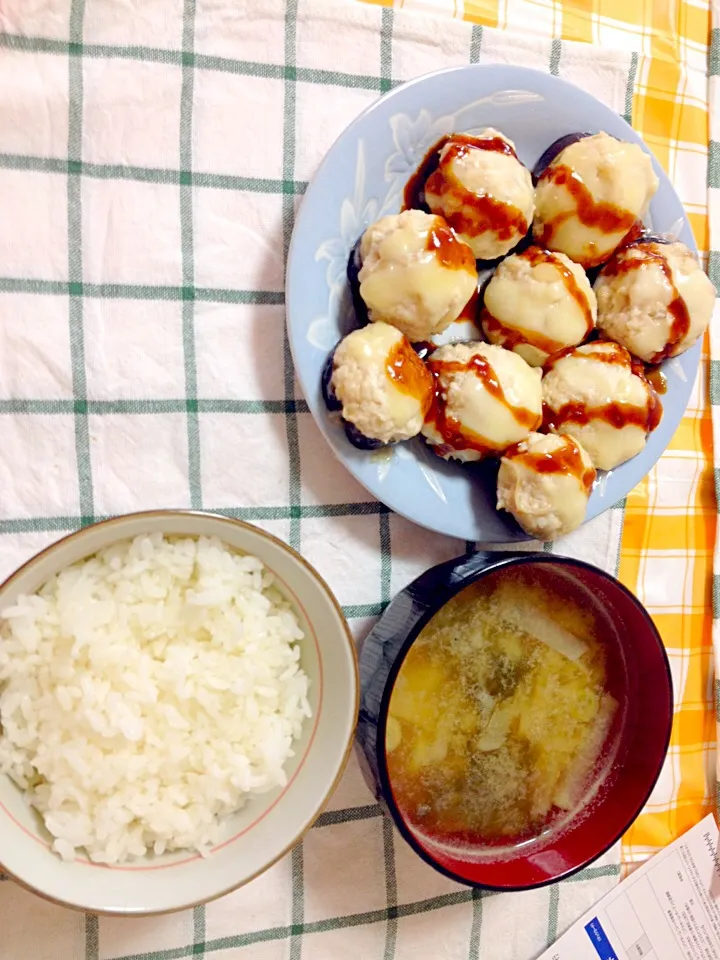 鶏挽肉の茄子チーズ味噌☆|美樹さん