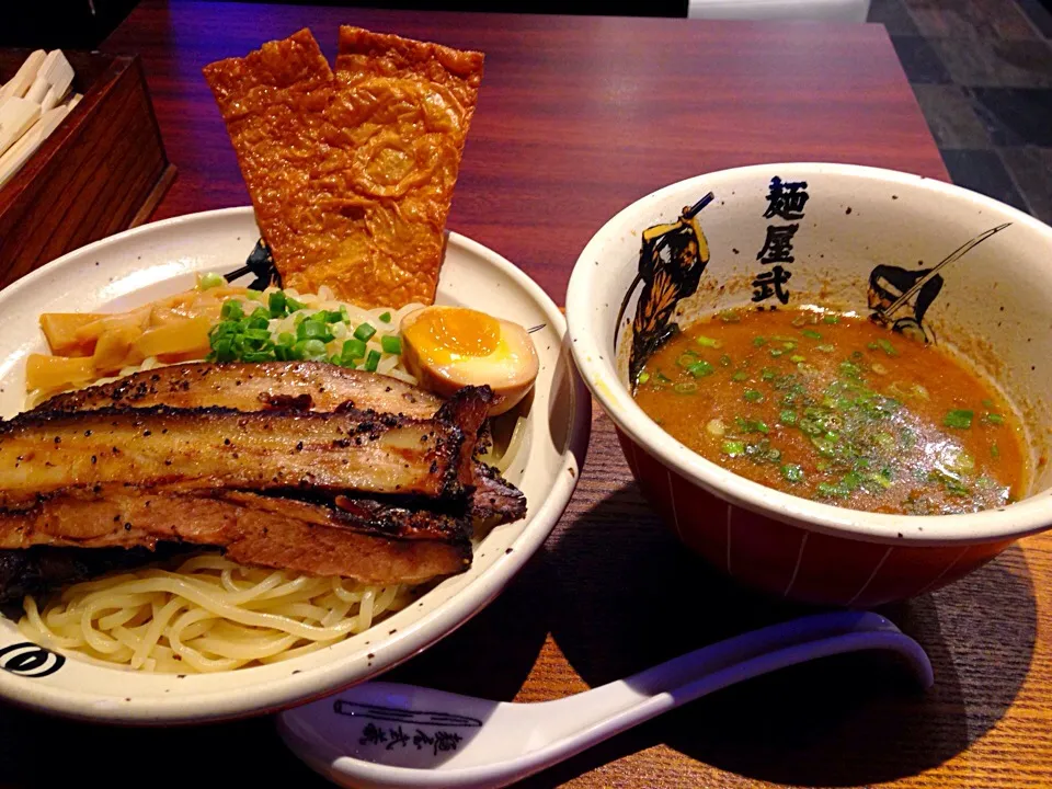 シンガポールから  麺屋武蔵のつけ麺  なんと1600円(u_u)|youさん