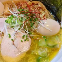 Snapdishの料理写真:桜台【美志満】塩ラーメン|naoko takazawaさん