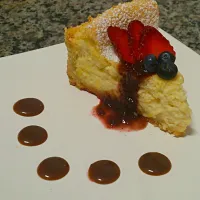 Snapdishの料理写真:Baked Cheesecake - delicious ^^|Daniela Cunhaさん