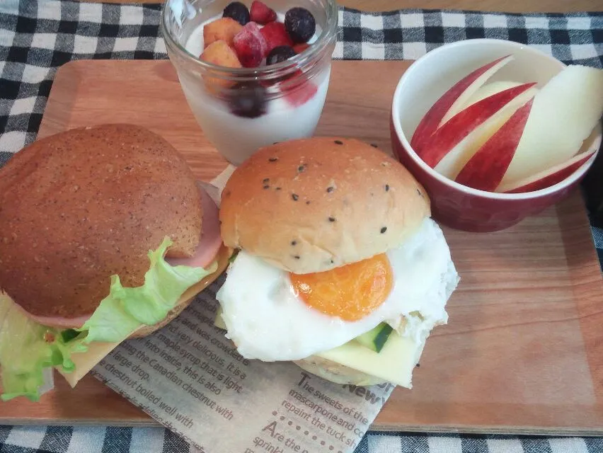 休日の朝ごパン|毎朝５時ラーⅡさん