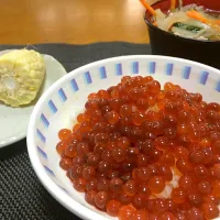 Snapdishの料理写真:いくらの醤油漬け|Takako Matuuraさん