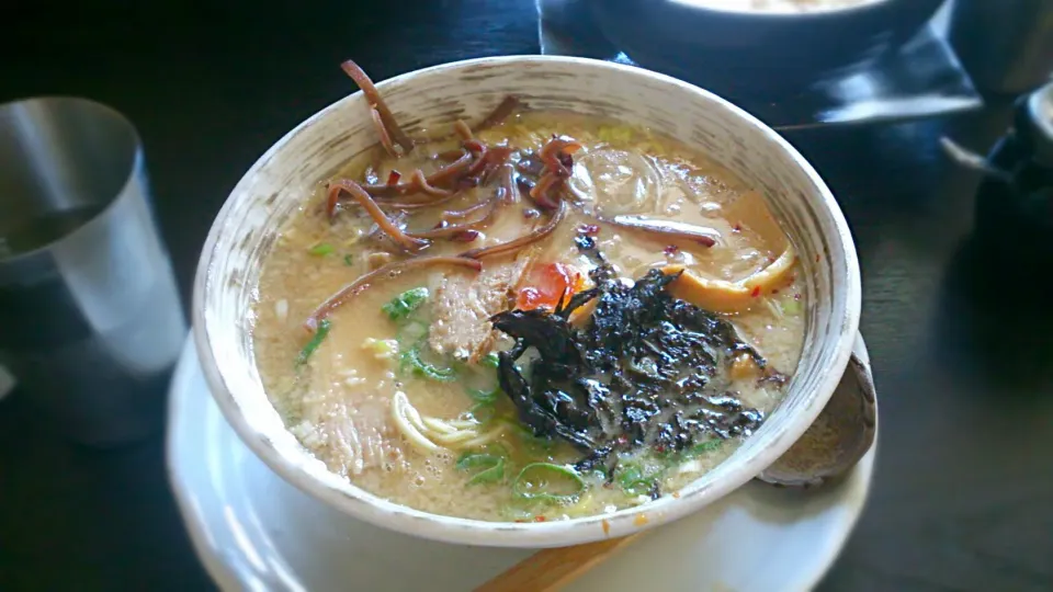 Snapdishの料理写真:ラーメン雷電 極上鶏白湯・醤油らーめん|ミナミ ヒロヤさん