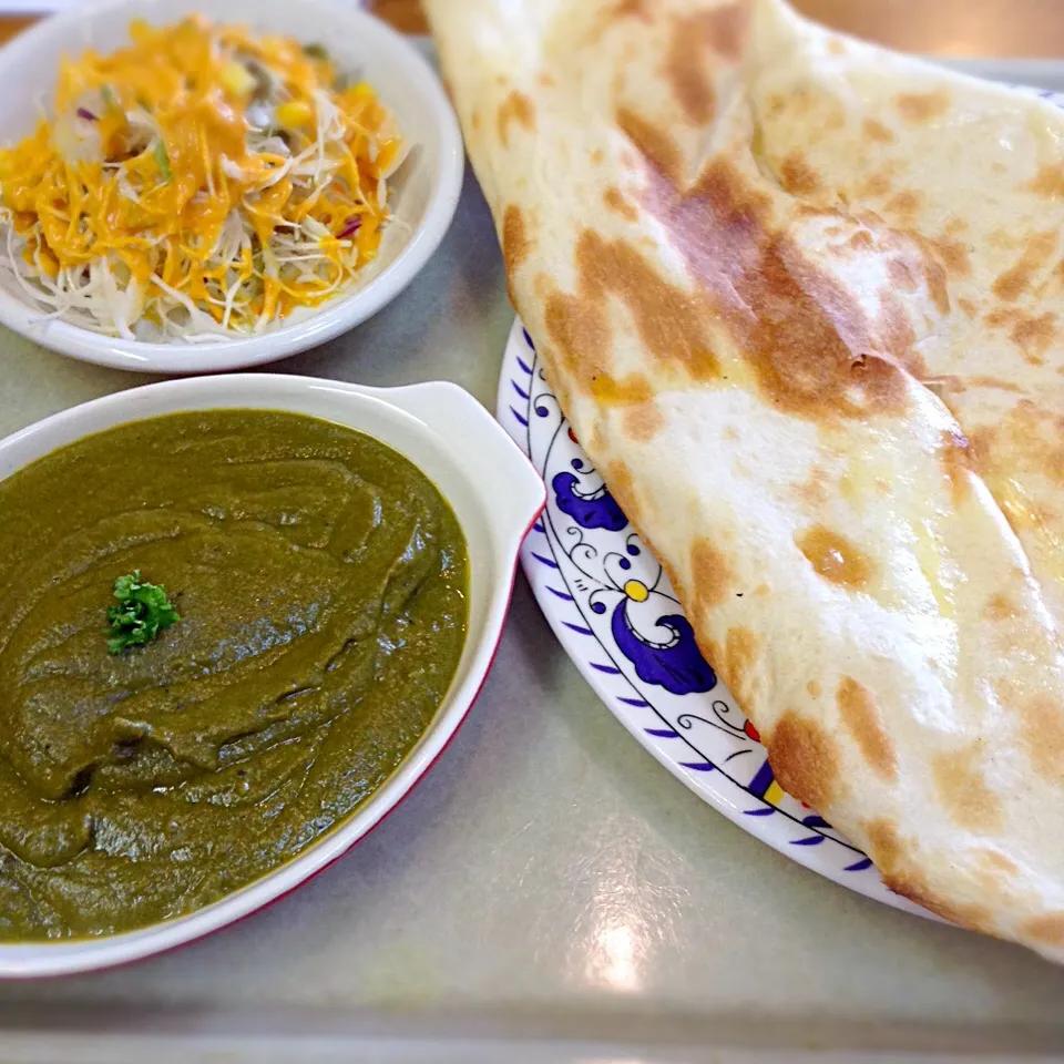 ほうれん草チキンカレー|慎ちゃまさん