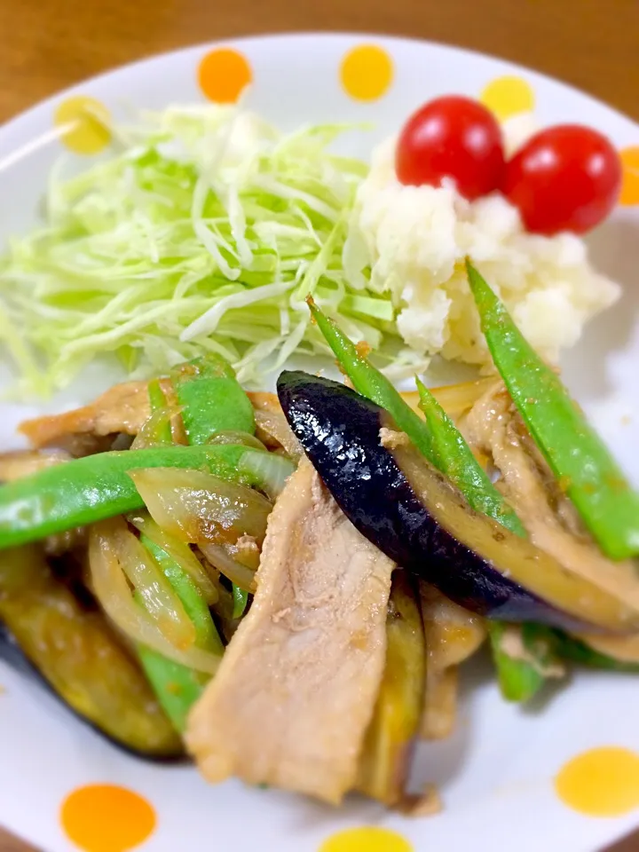 Snapdishの料理写真:野菜たっぷり生姜焼き|ちびさん