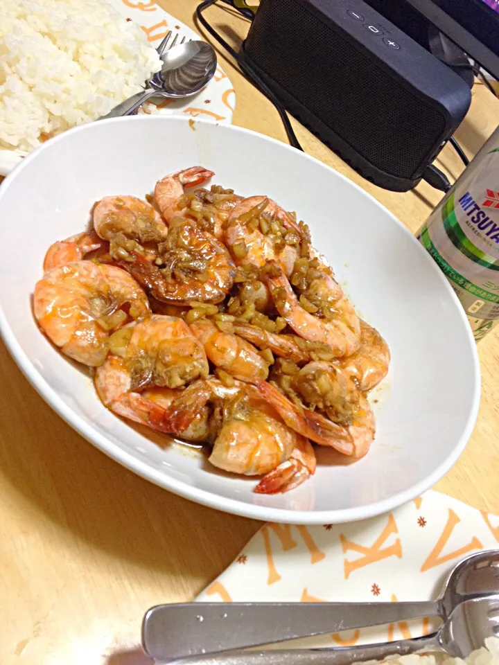 Snapdishの料理写真:Garlic shrimp. 😊|Mio Abeさん