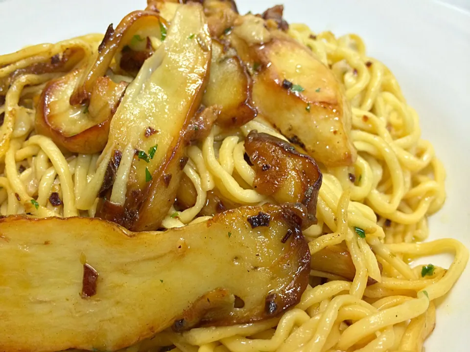 Tagliolini freschi con funghi porcini|ダンナさん