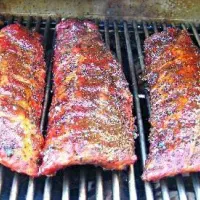 I seasoned Jalepeno Jerk Baby Back Ribs ✔✔✔ My Cousin Was on The Grill  🍖♨ #BBQ/Picnic for a cookout for a few FamILY & Friends #Spicy 😋 ♨😋  We #eat #love #pray