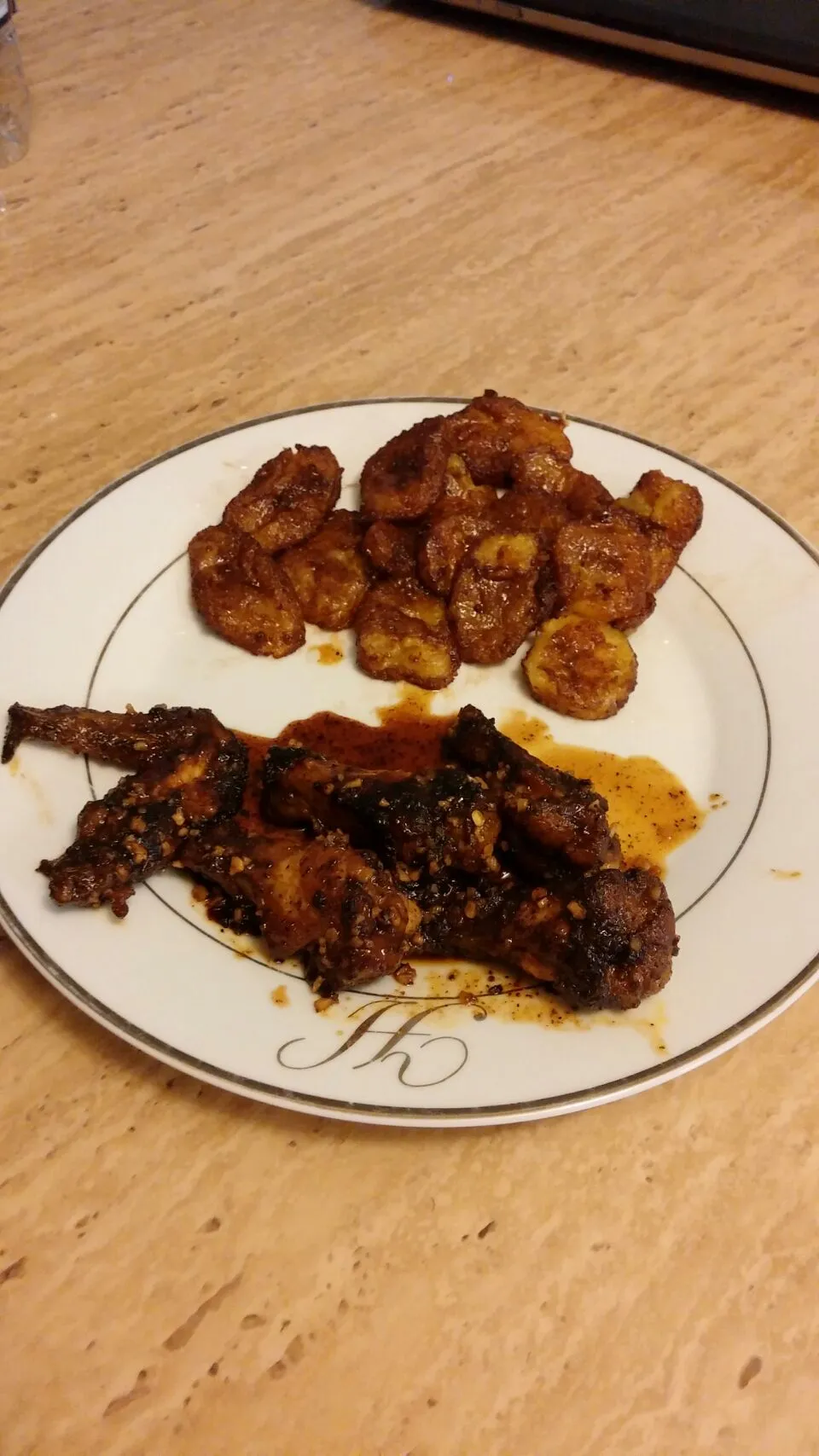 Asian Sticky Wings with Sweet Fried Plantains|Nykky Ray-Huffmanさん