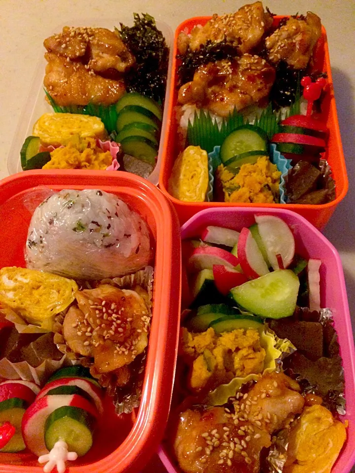 Snapdishの料理写真:通常。母が作る四人のお弁当|りんさん