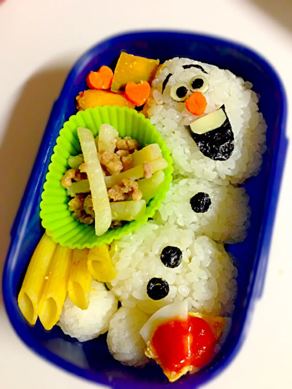 息子用にオラフ弁当♡|ゅぃさん