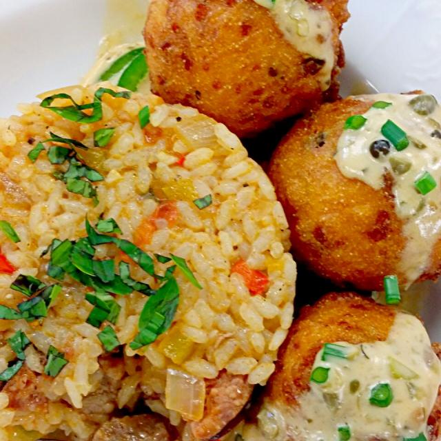 Jambalaya And Jalape O Cheddar Hush Puppies With Remoulade Sauce/sheree ...