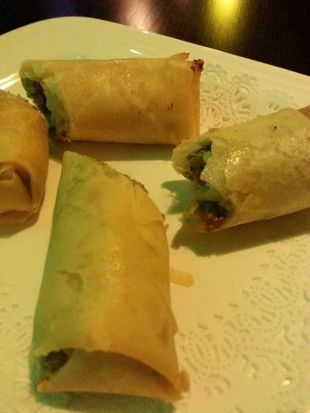 steak and chz spring rolls|Polly Gelfusoさん