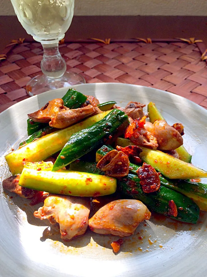 Snapdishの料理写真:Sauteed cucumber&chicken heart🔥胡瓜と鶏ハツの食べる辣油炒め|🌈Ami🍻さん