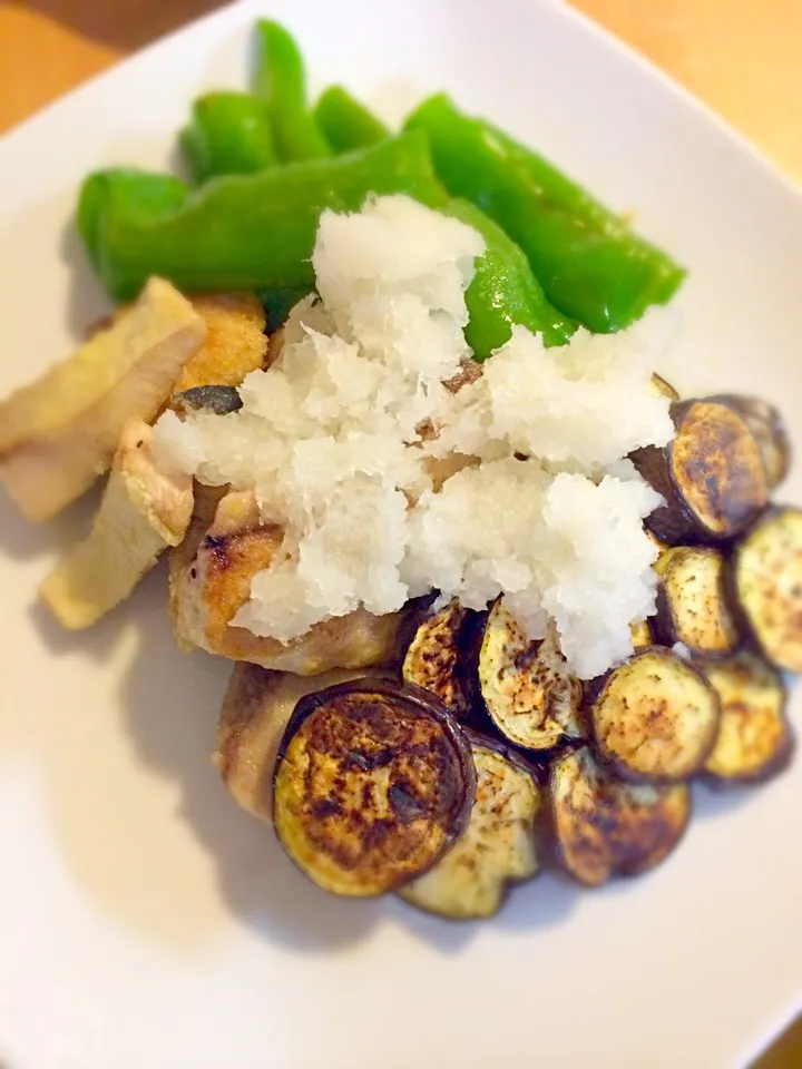 Snapdishの料理写真:鰤、甘唐辛子、ナスの焼き物|masamiさん