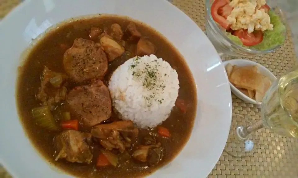 骨付き角切りポーク煮込みカレー👳|ふかرさん